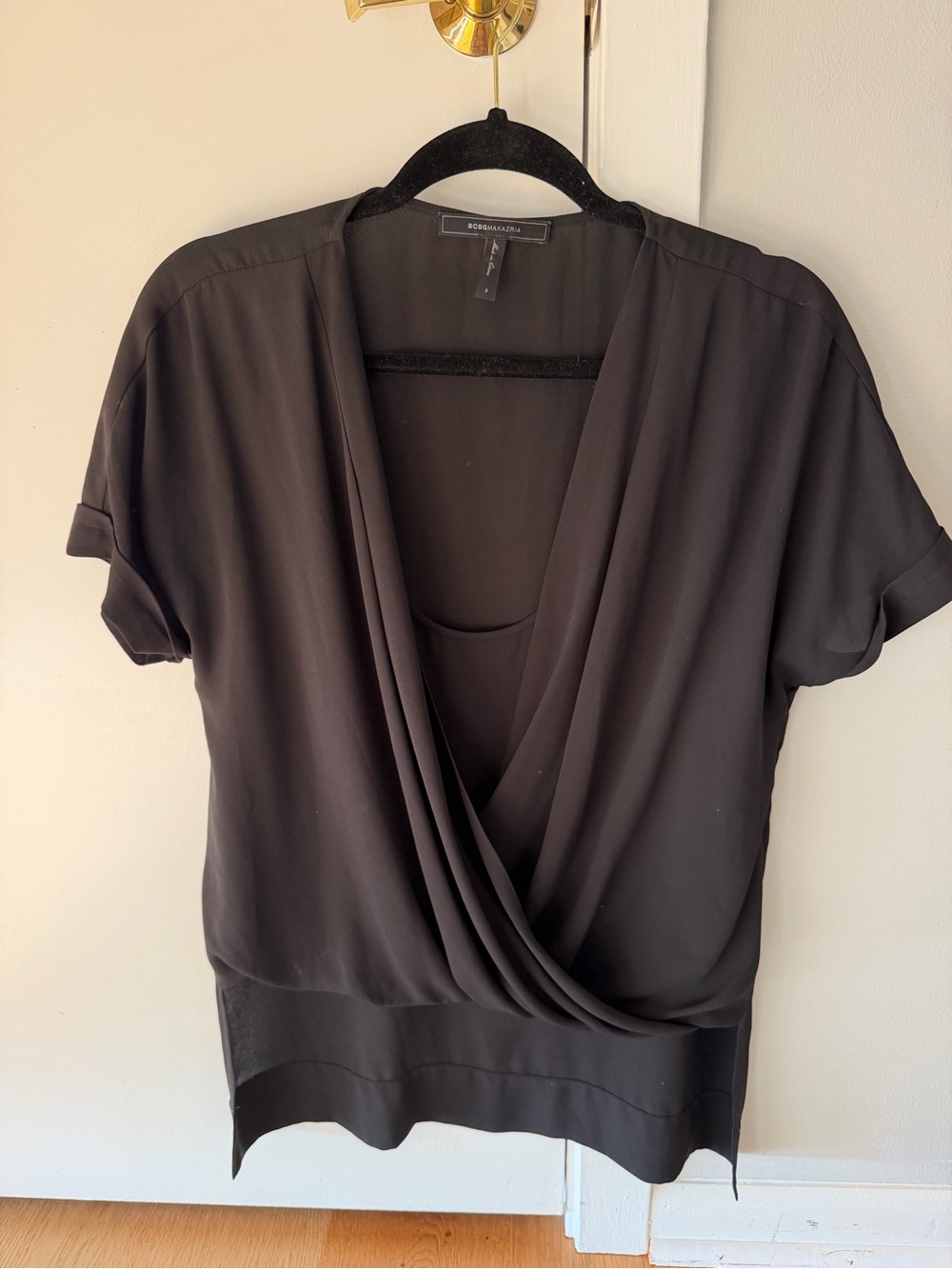 BCBGMaxAzria Black Draped Surplice Short Sleeve Blouse